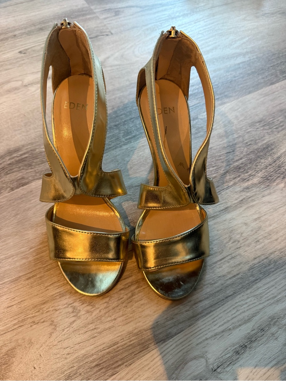 Eden Collection Metallic Gold Strappy Leather Sandals Sz 36